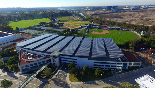 Commercial onsite solar, solar panels on roof of commercial property Commercial onsite solar, solar panels on roof of commercial property